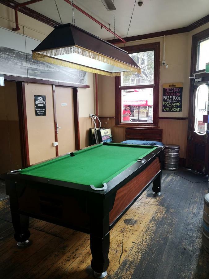 Market Tavern Hostel & Bar Melbourne Exteriör bild
